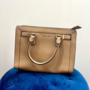 Michael Kors Crossbody Handbag